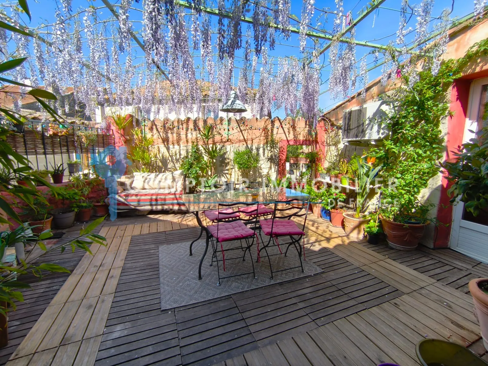 Maison de village avec terrasse à Vallabrègues - Charmante demeure provençale 