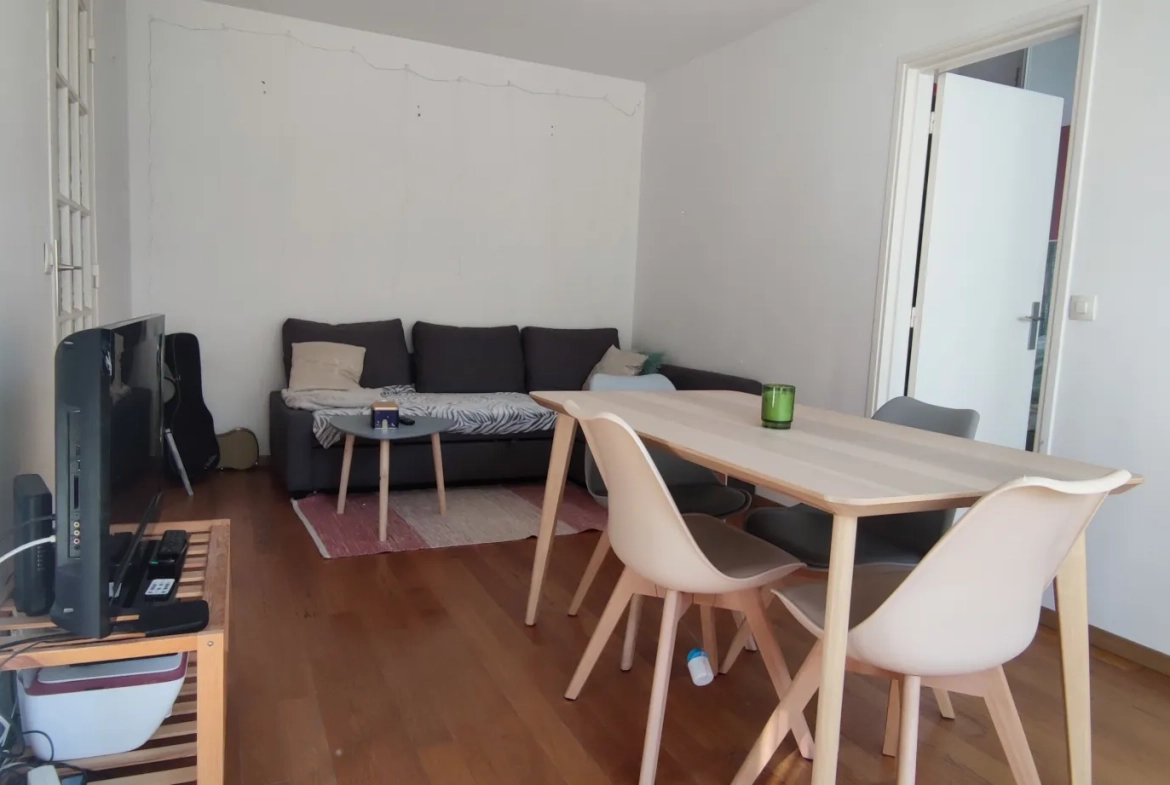 Appartement lumineux de 43 m² dans le centre de Douai - T2 avec balcon 