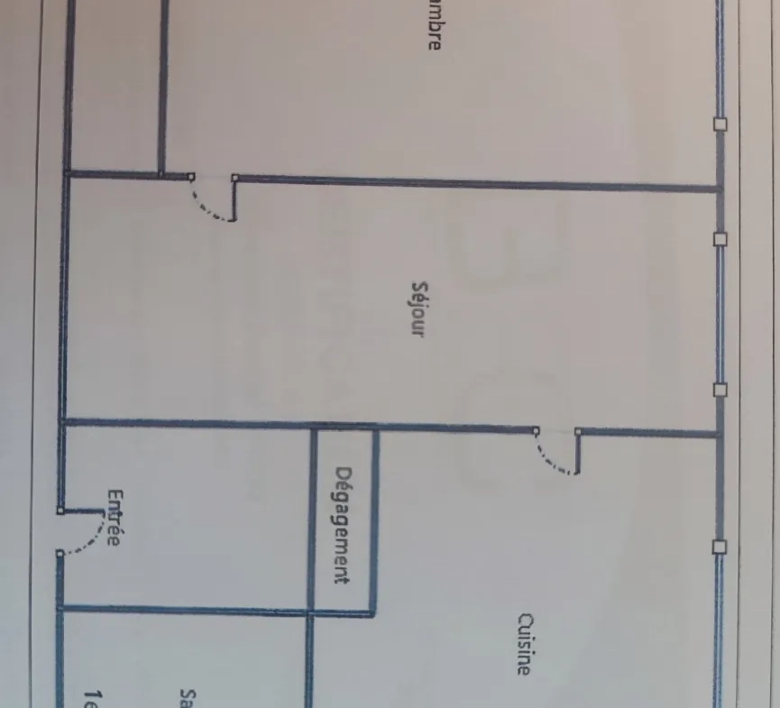 Appartement lumineux de 43 m² dans le centre de Douai - T2 avec balcon 