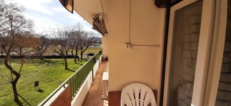 Appartement spacieux de 85 m² avec balcon à Valence 