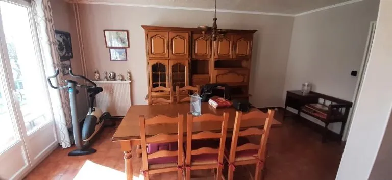 Appartement spacieux de 85 m² avec balcon à Valence 