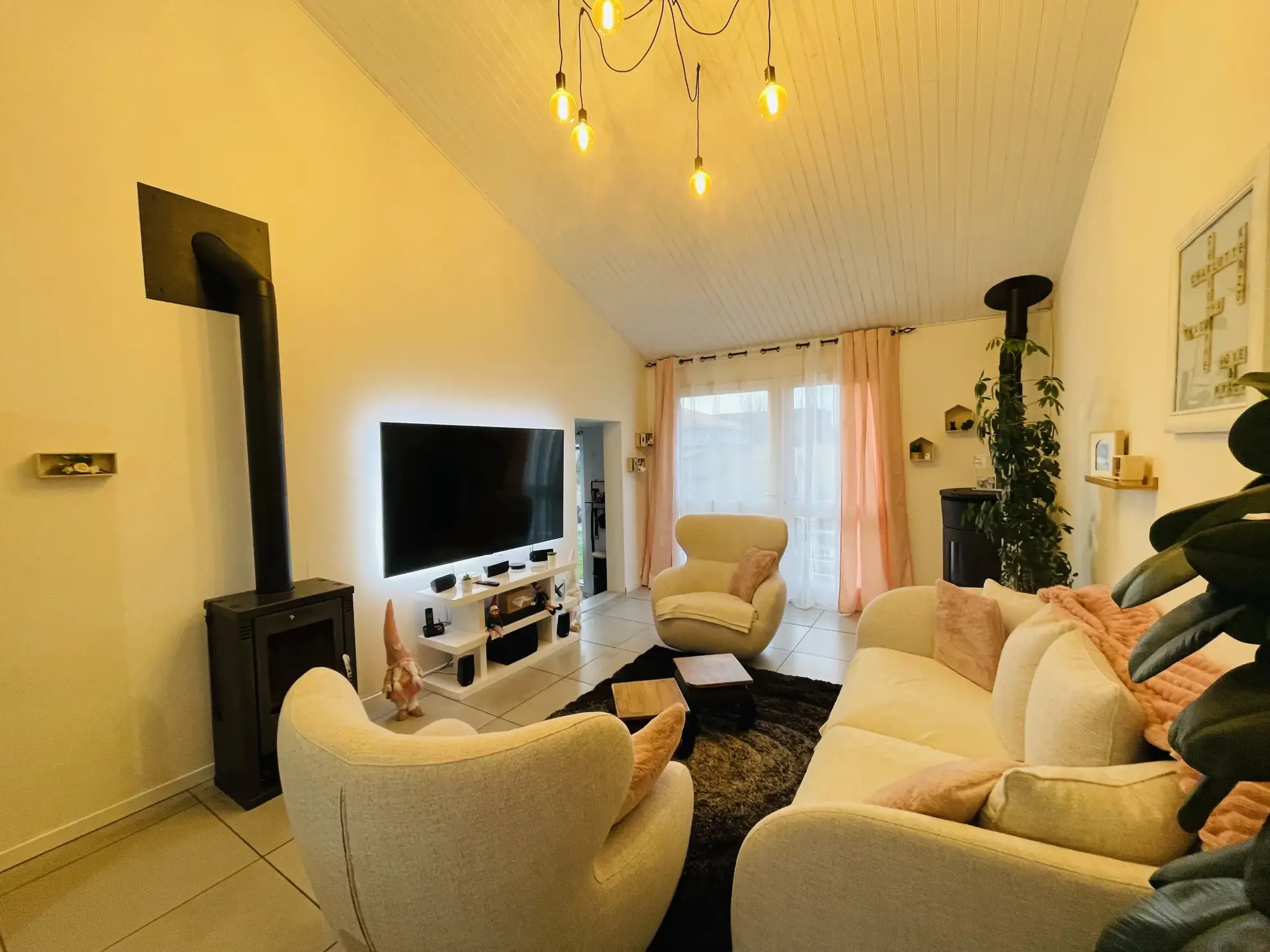 Maison de plain-pied à Buxerolles près de Poitiers avec garage et jardin clos 