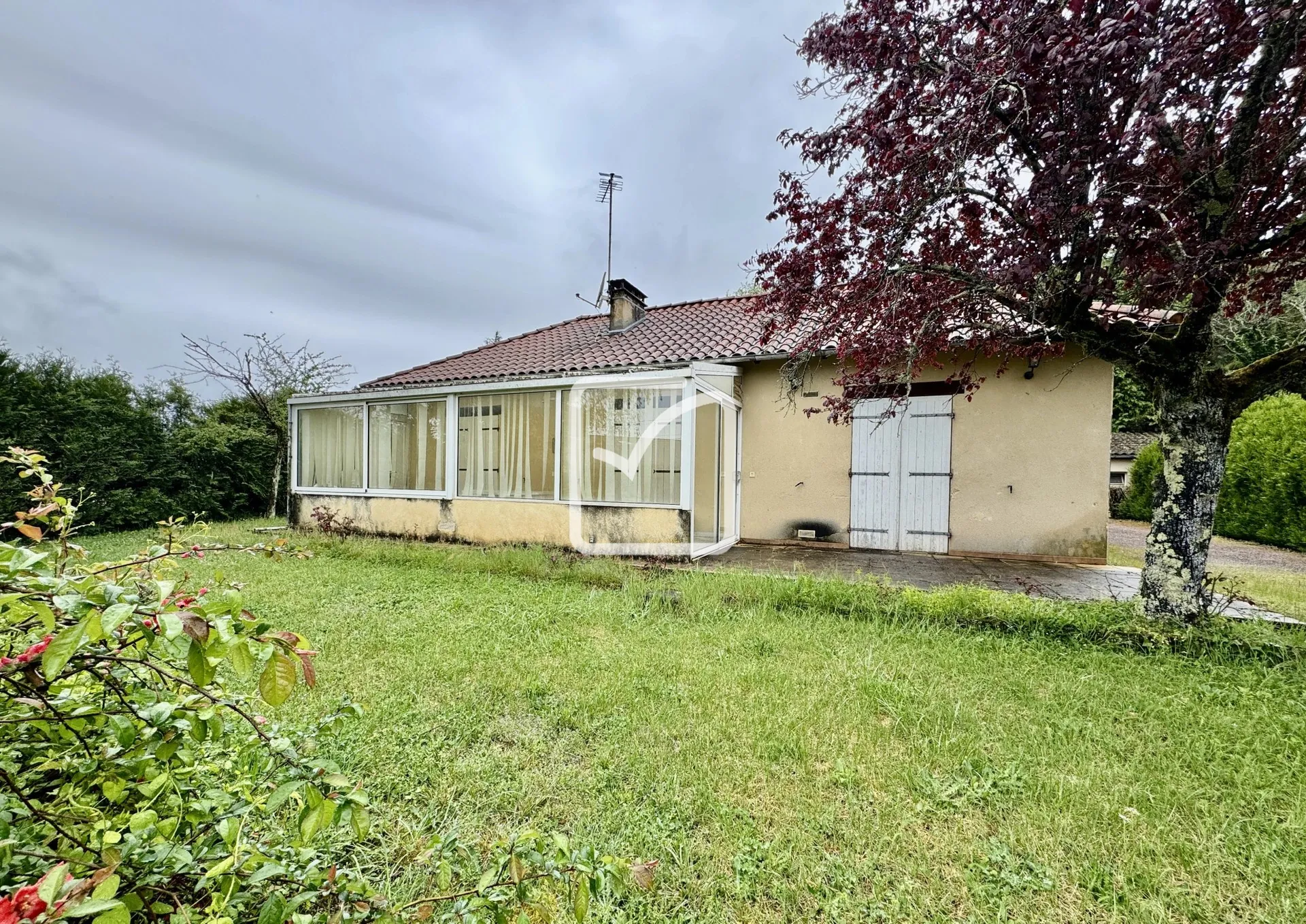Belle maison à Sarlat-la-Canéda avec jardin, 3 chambres et garage 