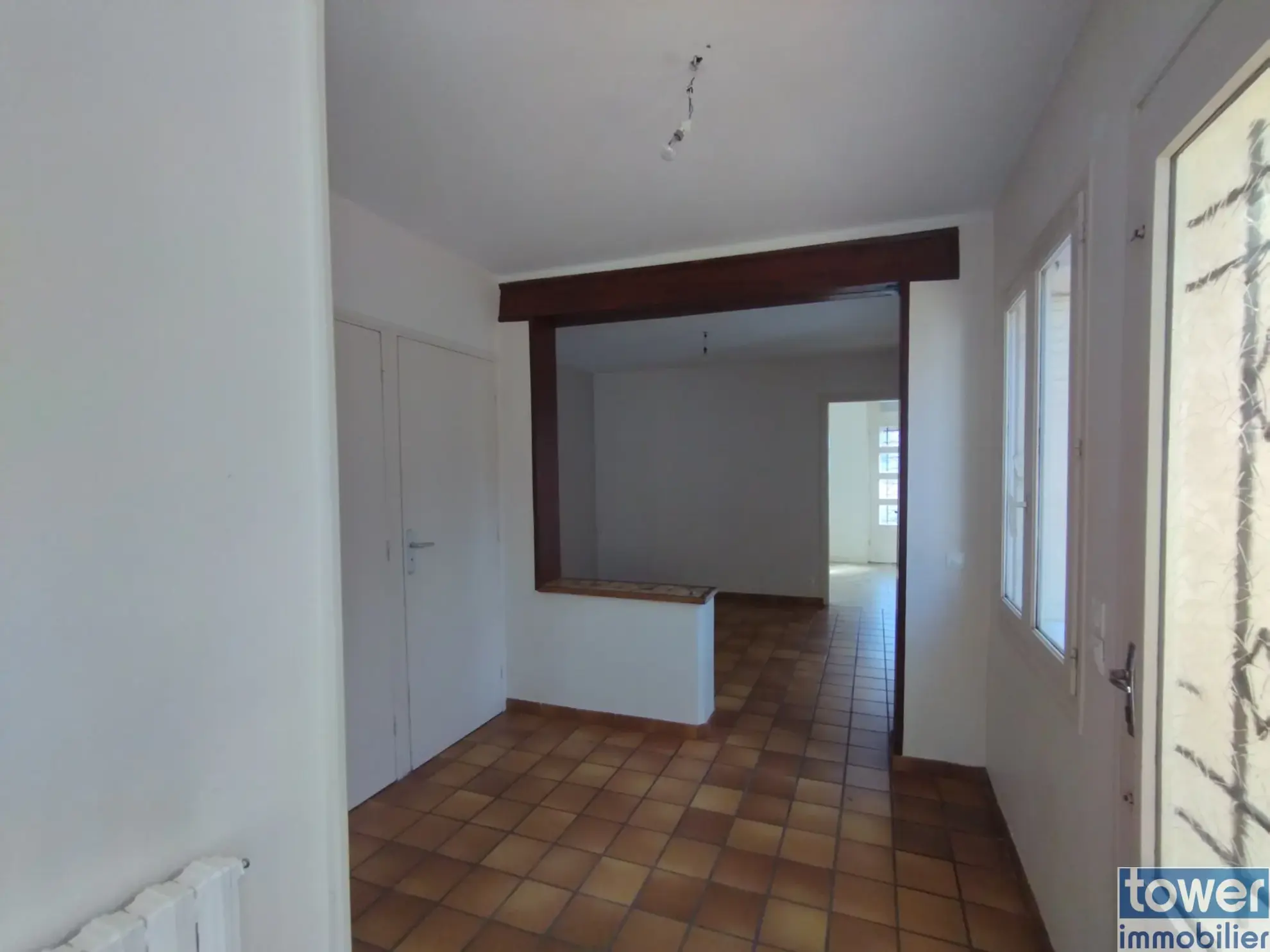 Charmante maison à Noyon avec grand terrain et potentiel d'agrandissement 