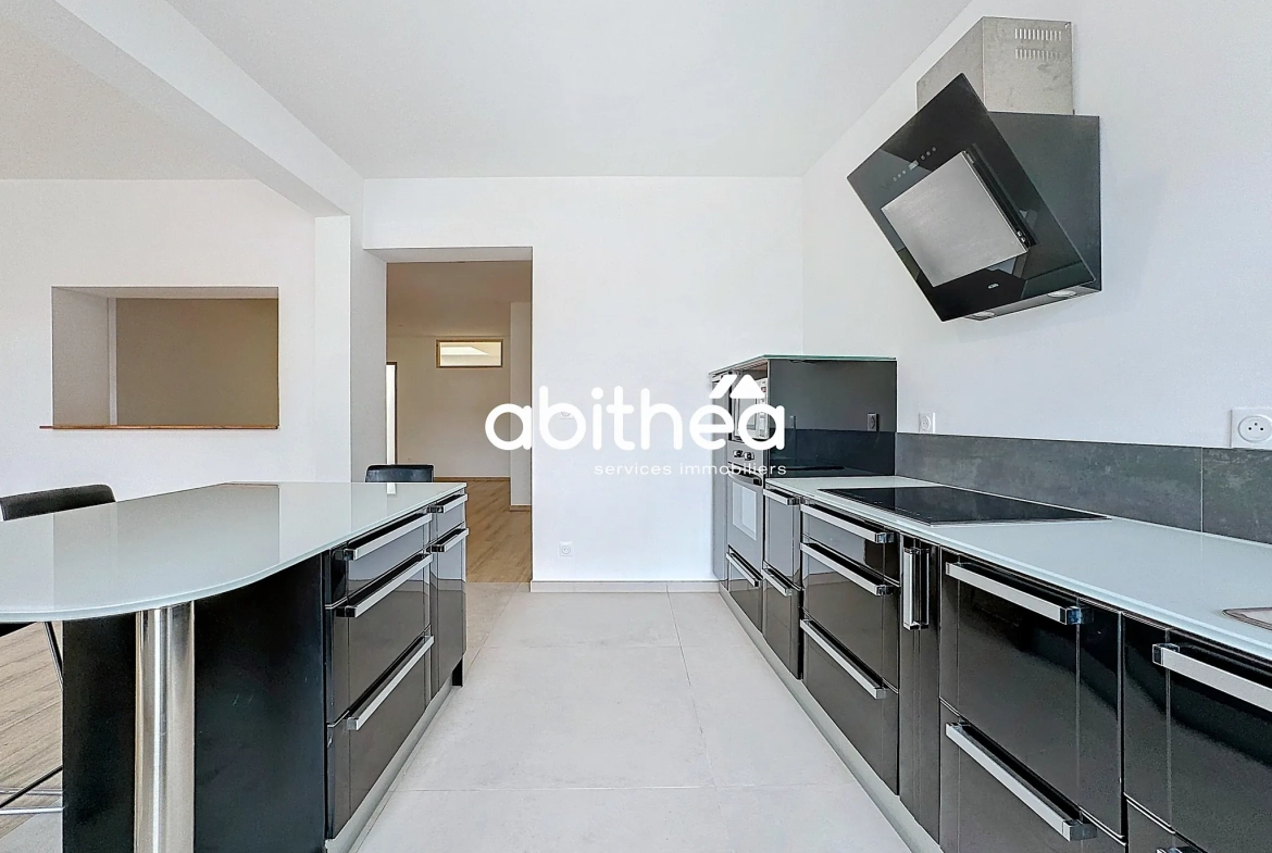 Appartement de standing à Arras, 92 m², rénové, hyper-centre 