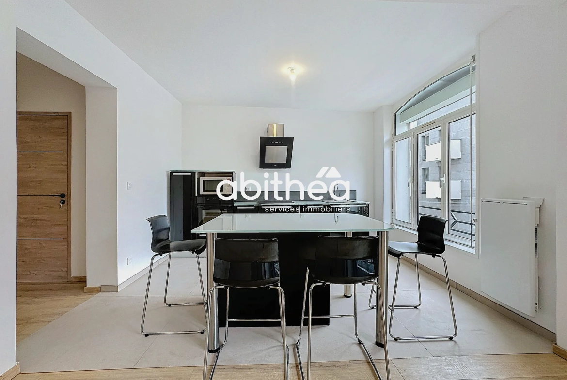 Appartement de standing à Arras, 92 m², rénové, hyper-centre 