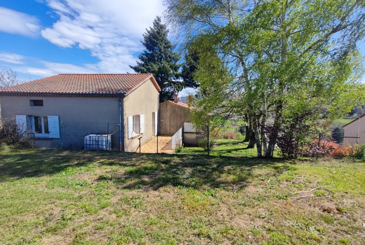 Maison à potentiel de 99 m² avec vue dégagée à Saint Barthélémy Grozon 