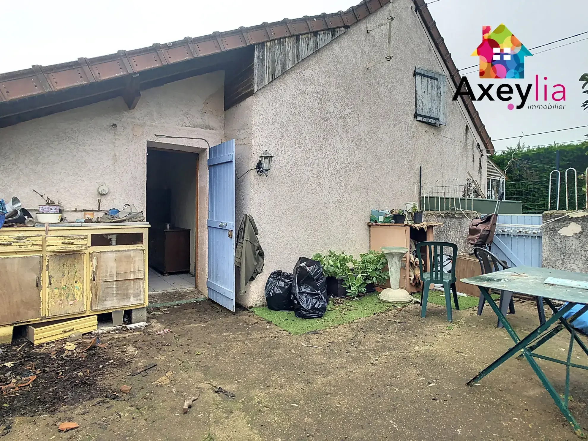 Maison à rénover à Curdin (71130) – Opportunité dans secteur calme 