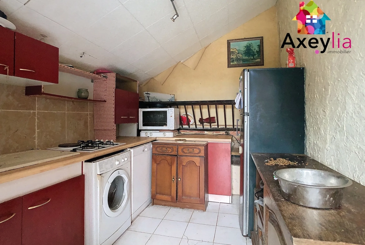 Maison à rénover à Curdin (71130) – Opportunité dans secteur calme 