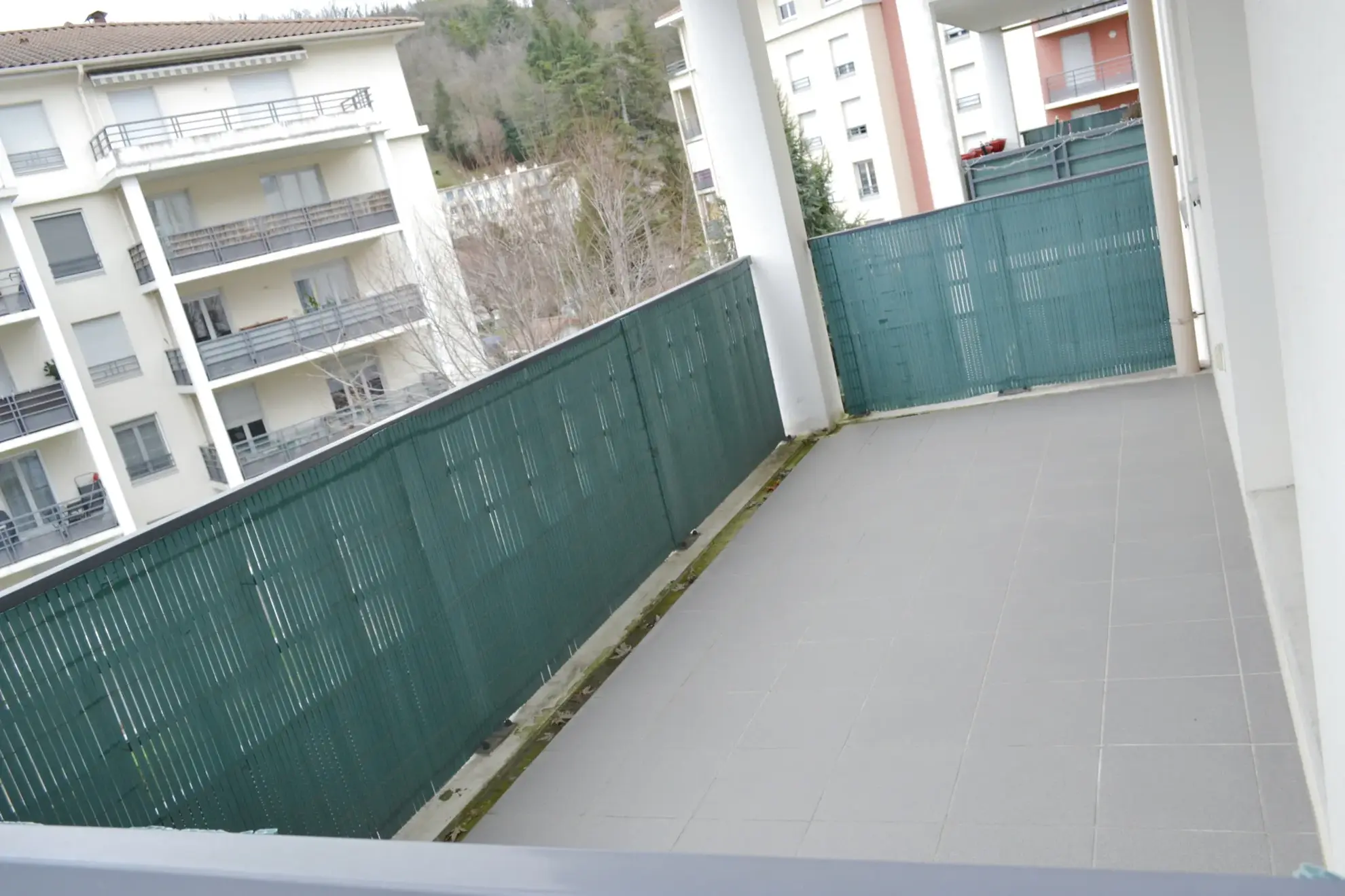 Bel appartement T2 avec balcon et parking à Bourgoin-Jallieu 