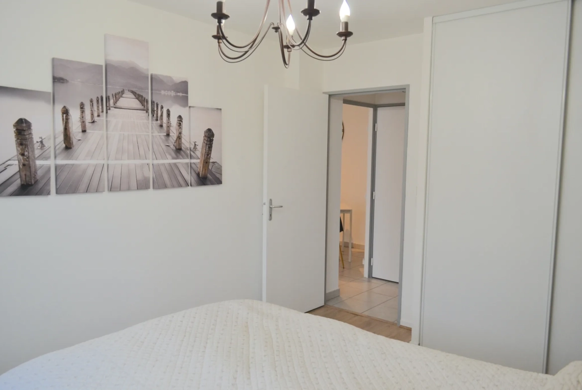 Bel appartement T2 avec balcon et parking à Bourgoin-Jallieu 