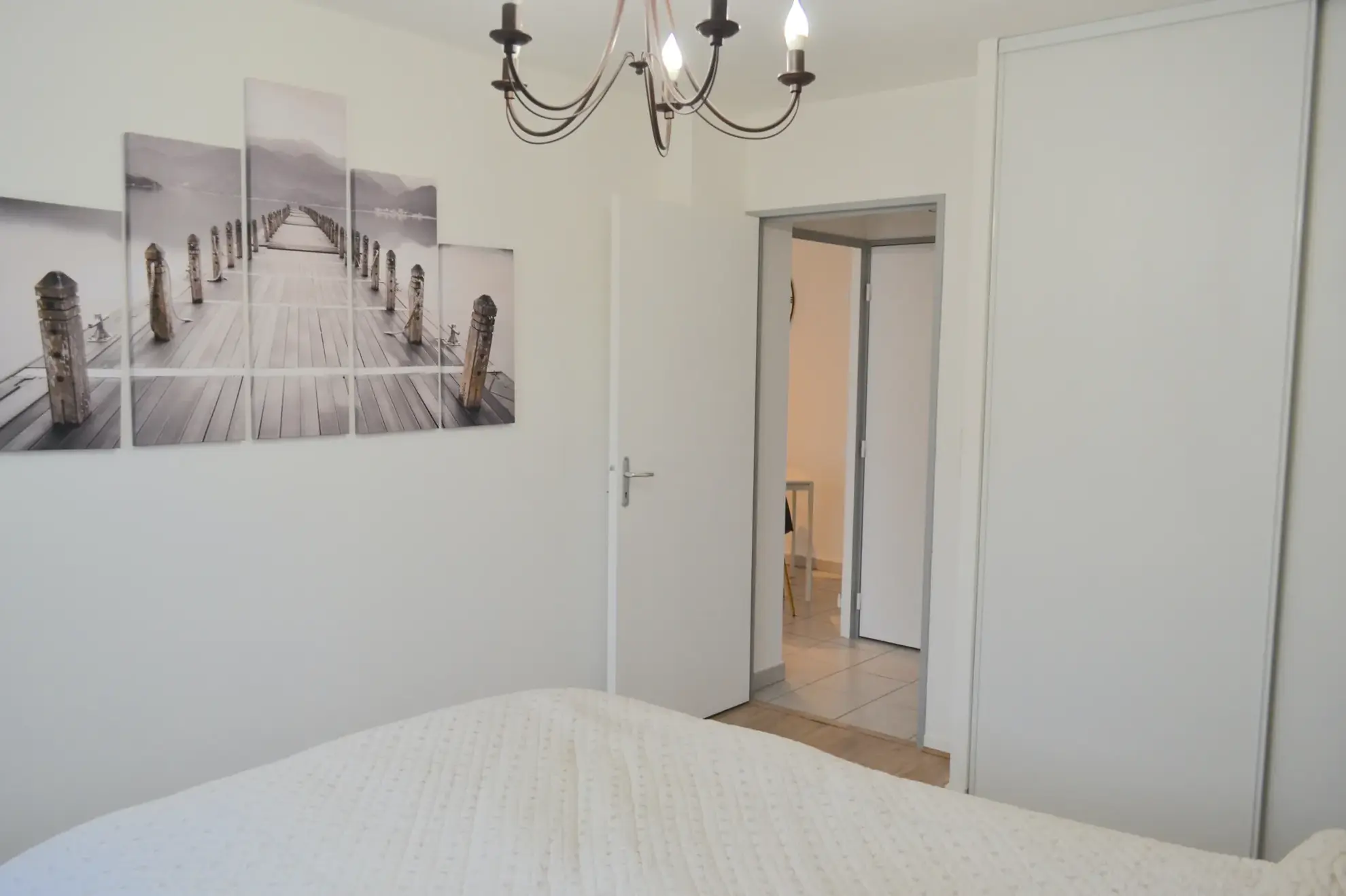 Bel appartement T2 avec balcon et parking à Bourgoin-Jallieu 
