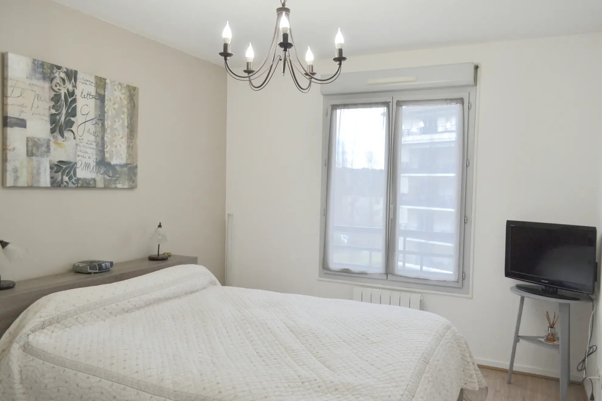 Bel appartement T2 avec balcon et parking à Bourgoin-Jallieu 