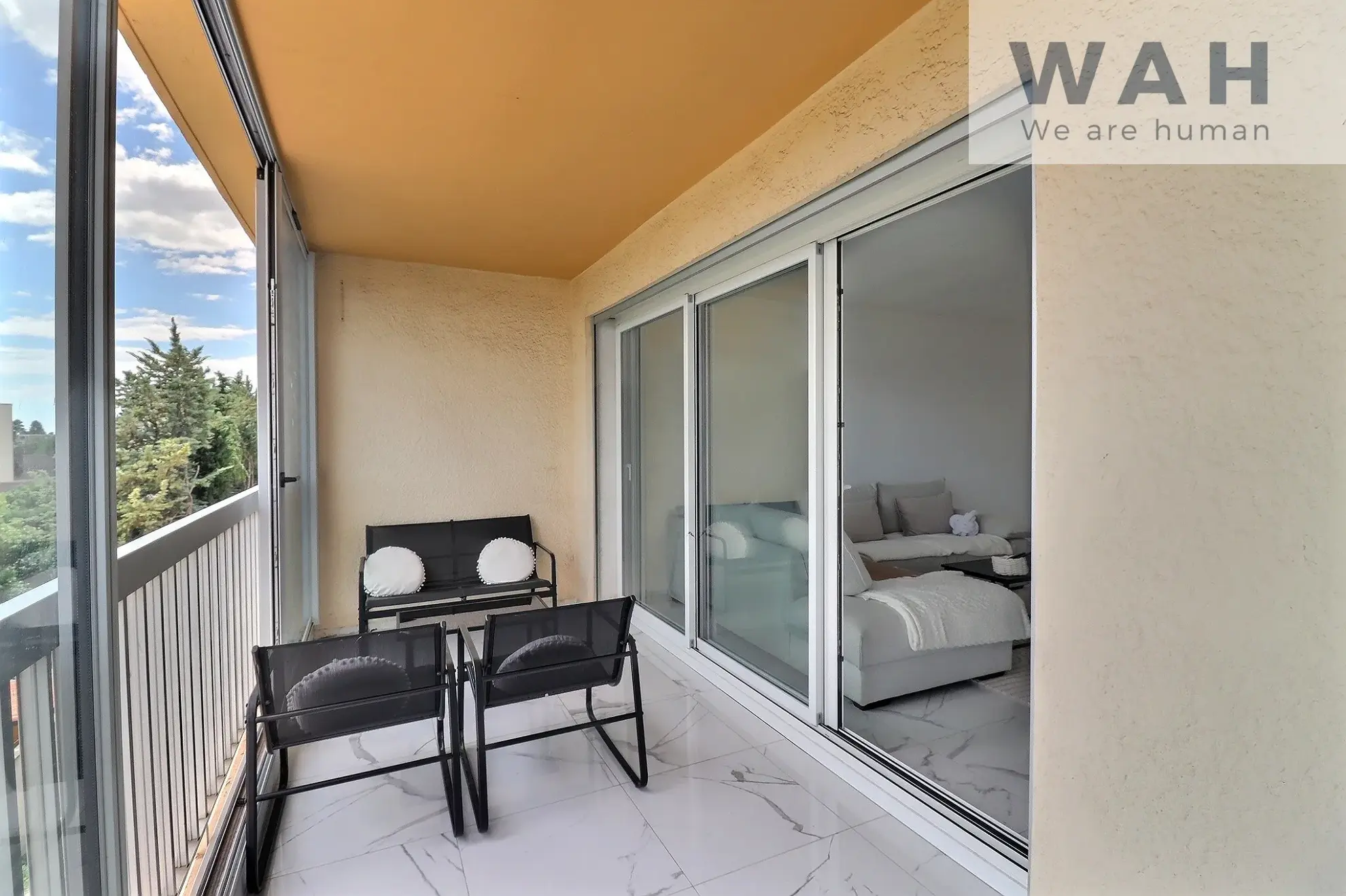 Appartement 3 pièces avec balcon et garage à Lunel – Idéalement situé 