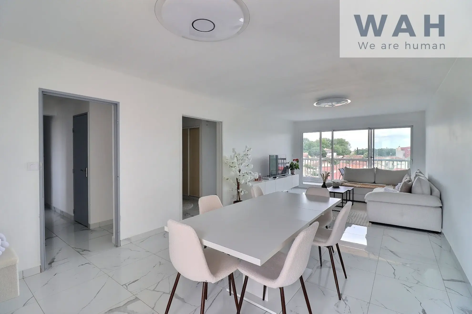 Appartement 3 pièces avec balcon et garage à Lunel – Idéalement situé 
