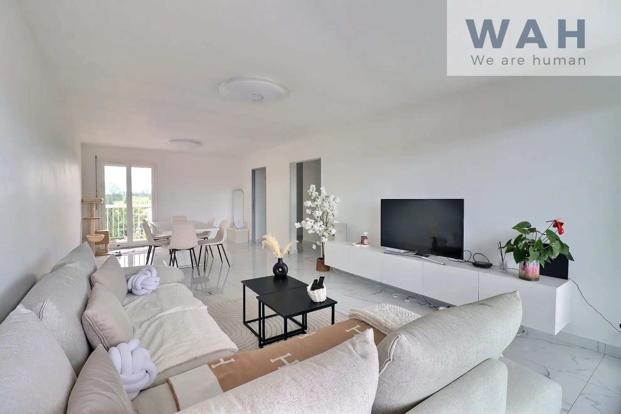Appartement 3 pièces avec balcon et garage à Lunel – Idéalement situé 
