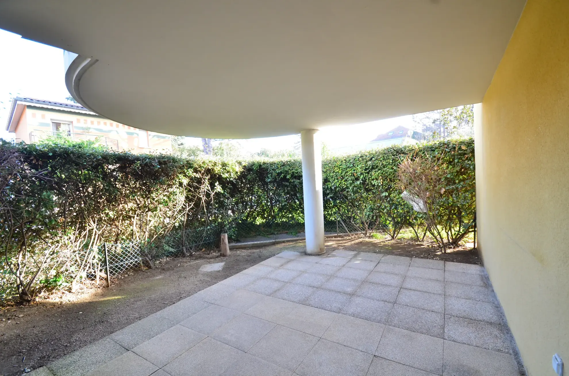 Appartement T4 avec terrasse et garage au centre-ville de Romans-sur-Isère 