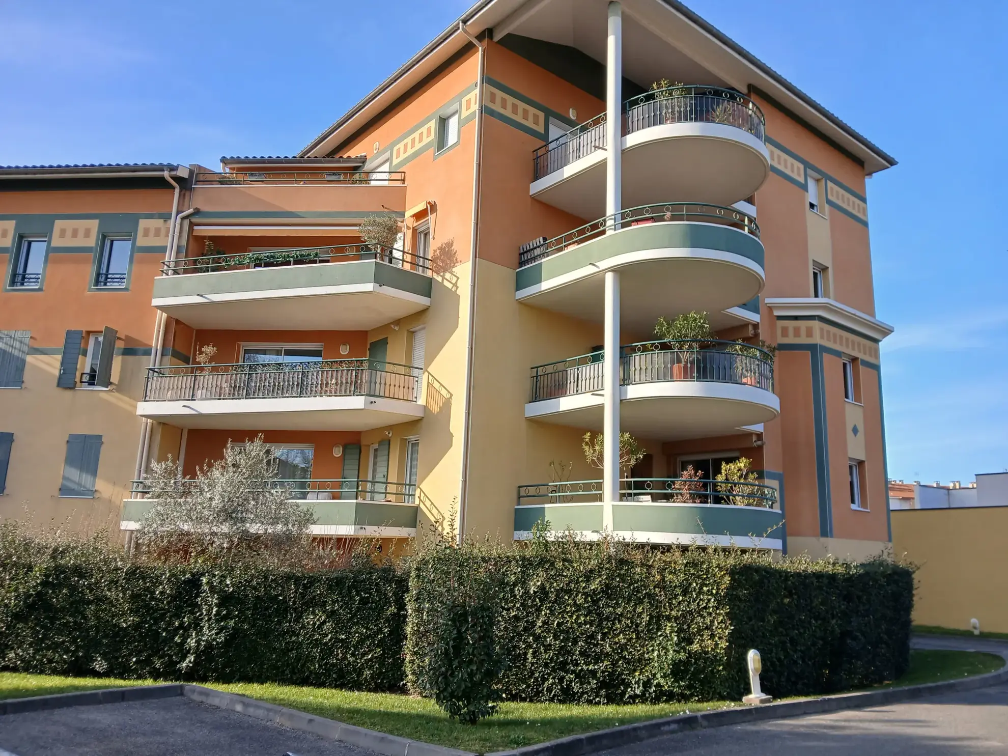Appartement T4 avec terrasse et garage au centre-ville de Romans-sur-Isère 