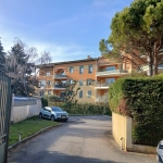 Appartement T4 avec terrasse et garage au centre-ville de Romans-sur-Isère