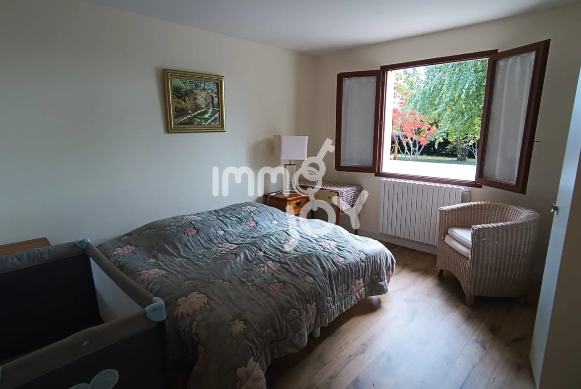 Maison de 150 m² avec piscine à Villemoustaussou proche Carcassonne 