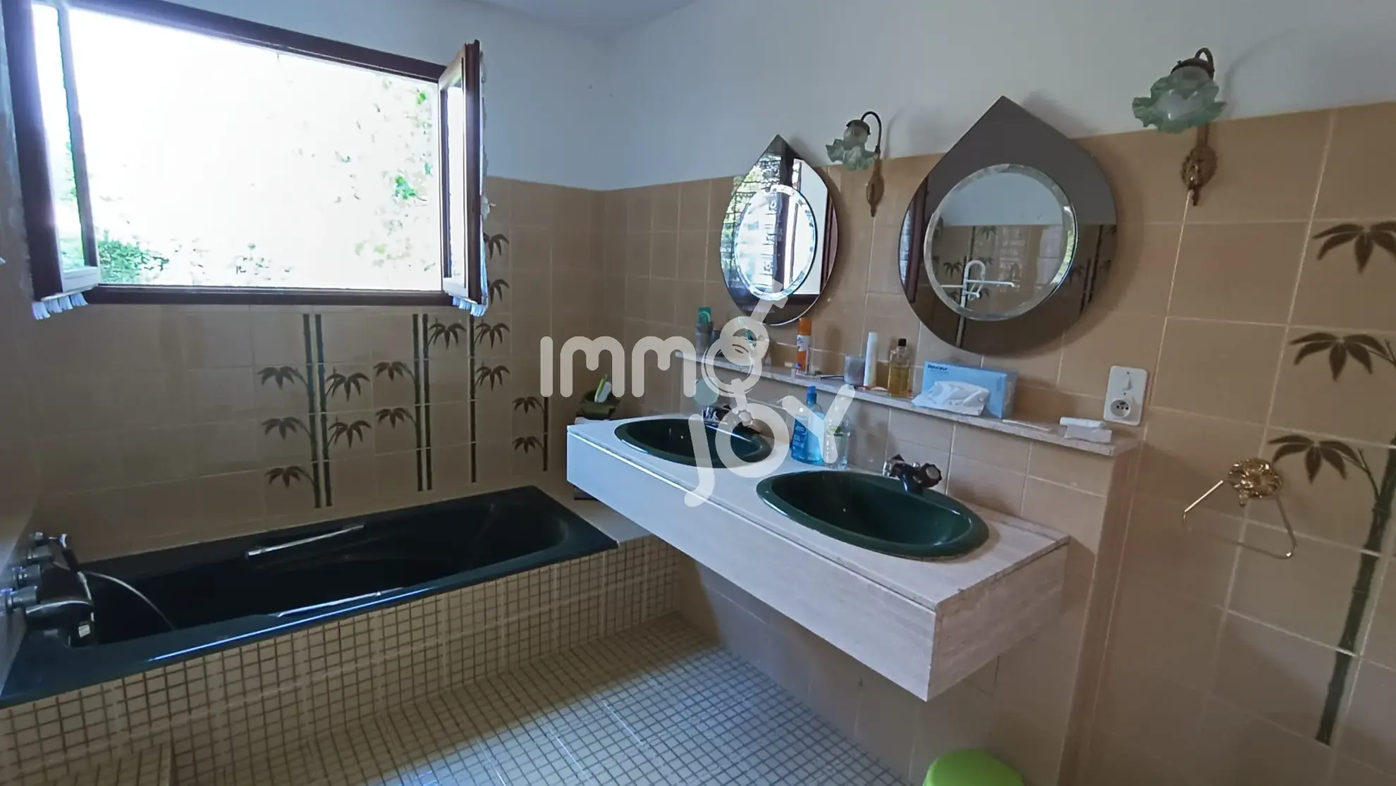 Maison de 150 m² avec piscine à Villemoustaussou proche Carcassonne 