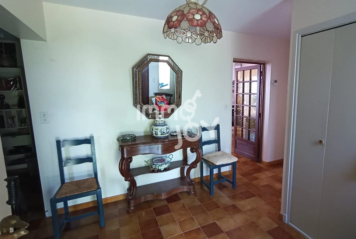 Maison de 150 m² avec piscine à Villemoustaussou proche Carcassonne 