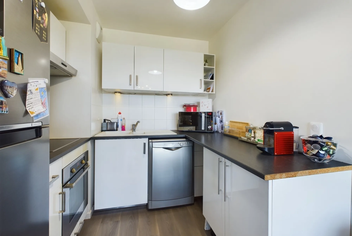 Appartement 4 pièces avec balcon et parking à Saint-Pierre-du-Perray 