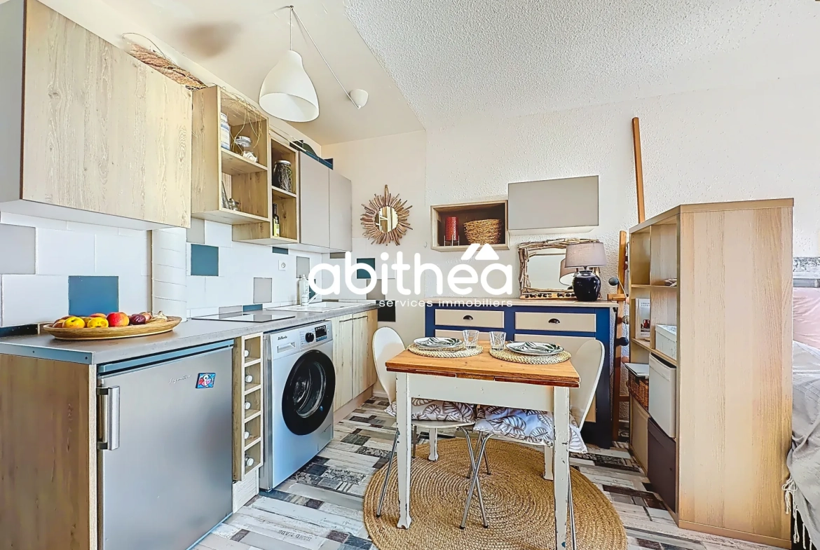 Studio rénové avec vue mer au Cap d'Agde – idéal investissement ou résidence secondaire 