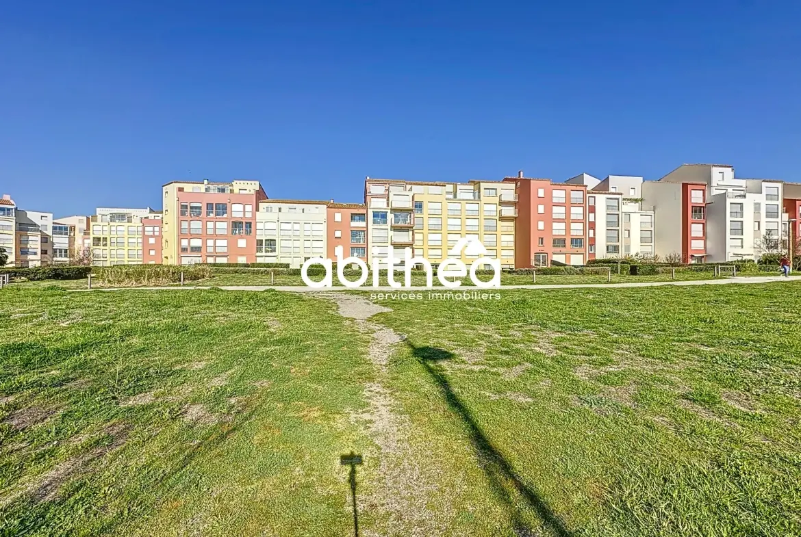 Studio rénové avec vue mer au Cap d'Agde – idéal investissement ou résidence secondaire 
