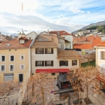 Appartement à rénover en centre-ville de Gap avec vue dégagée et cave