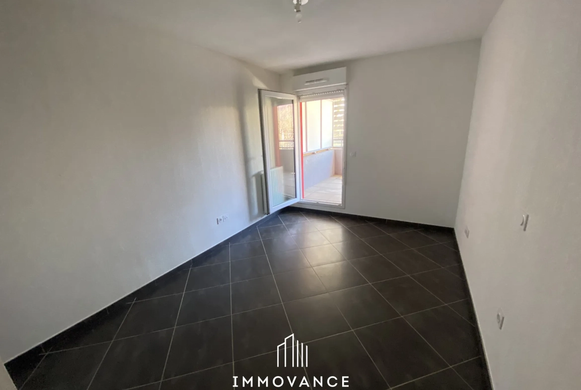 Appartement T3 avec terrasse à Montpellier - Résidence sécurisée et proche commodités 