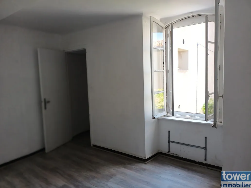 Magnifique maison de village de 115m² avec cour en Minervois 