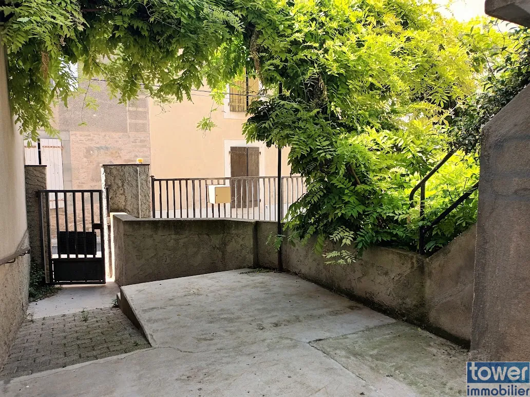 Magnifique maison de village de 115m² avec cour en Minervois 