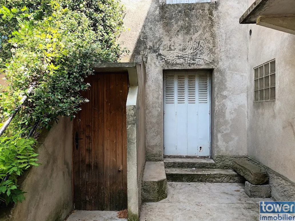 Magnifique maison de village de 115m² avec cour en Minervois 