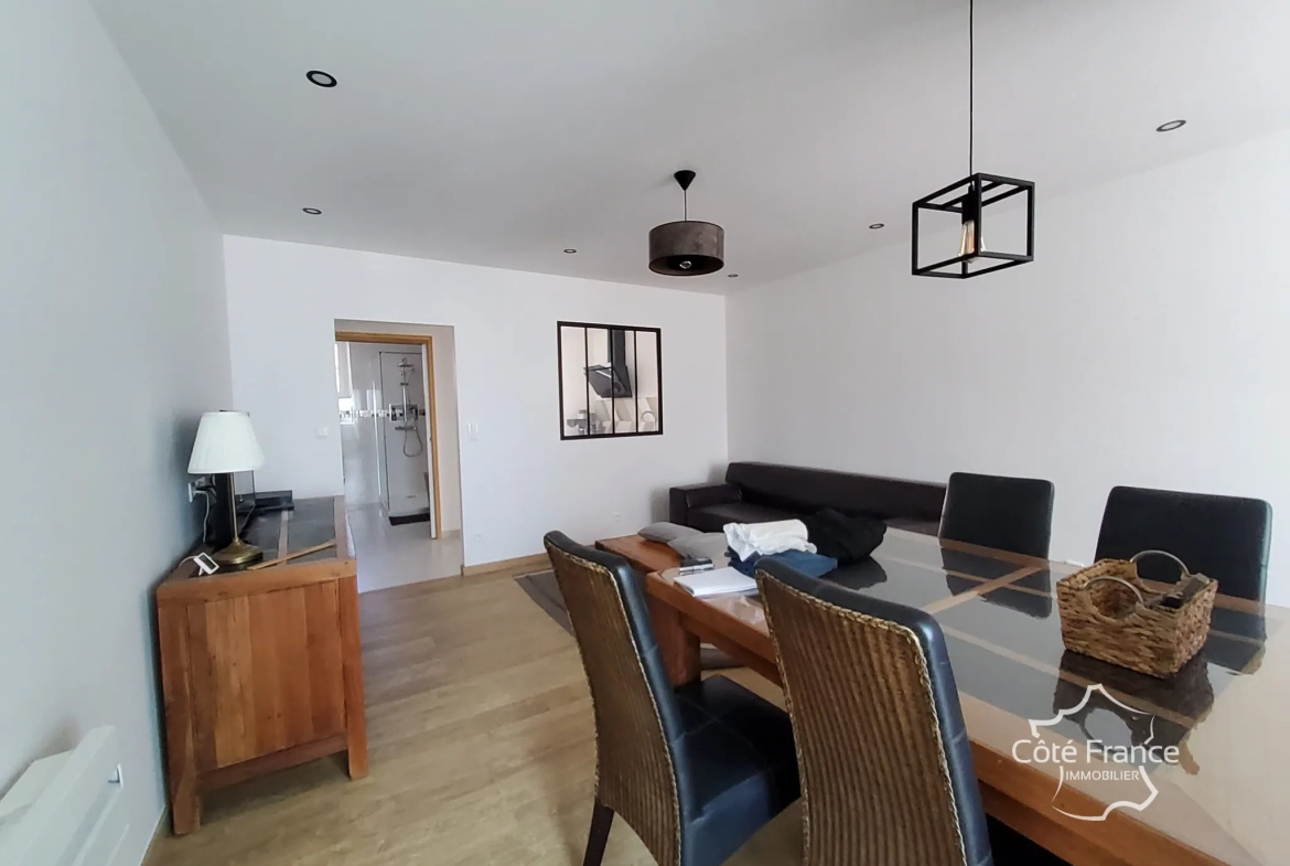 Maison divisible à Fumay avec potentiel d'investissement ou habitation bifamiliale 