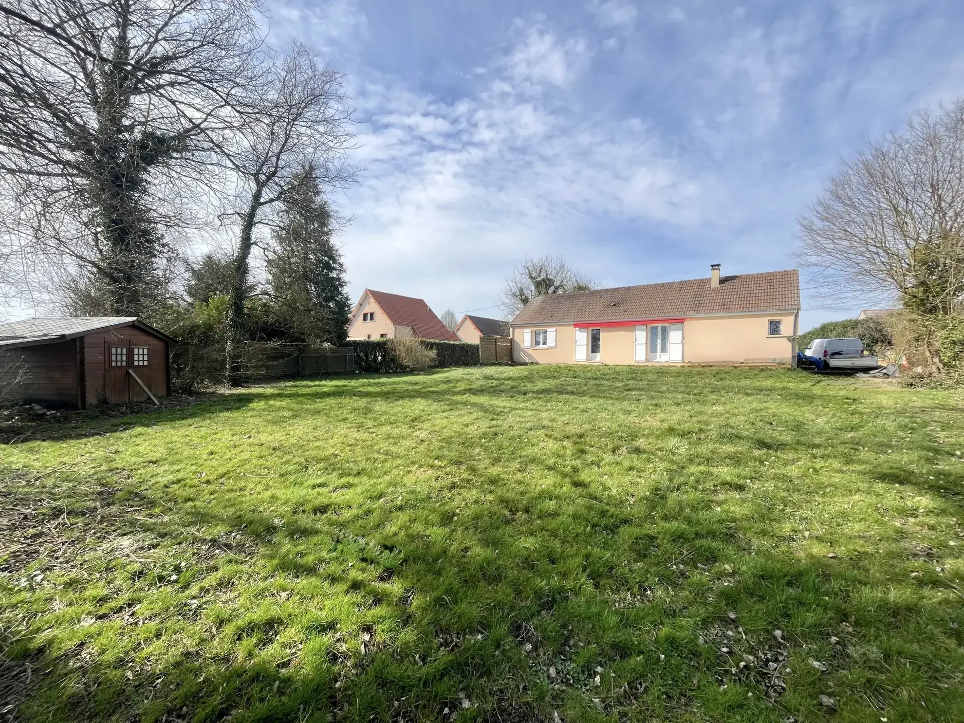 Maison de plain-pied lumineuse de 102m² entre La Ferté-Gaucher et Esternay 