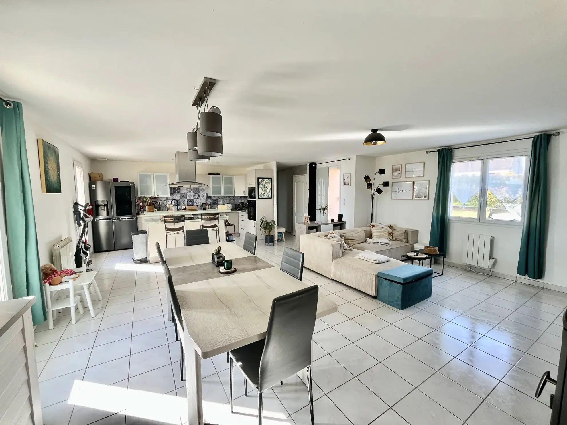 Maison de plain-pied lumineuse de 102m² entre La Ferté-Gaucher et Esternay 