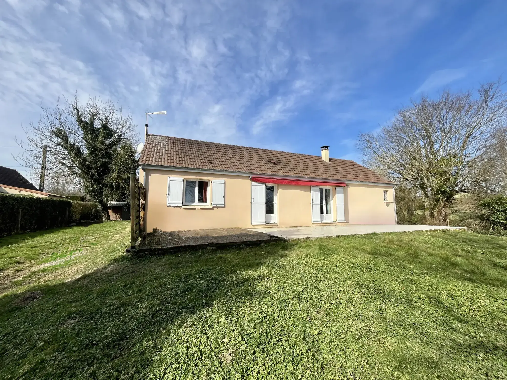 Maison de plain-pied lumineuse de 102m² entre La Ferté-Gaucher et Esternay 