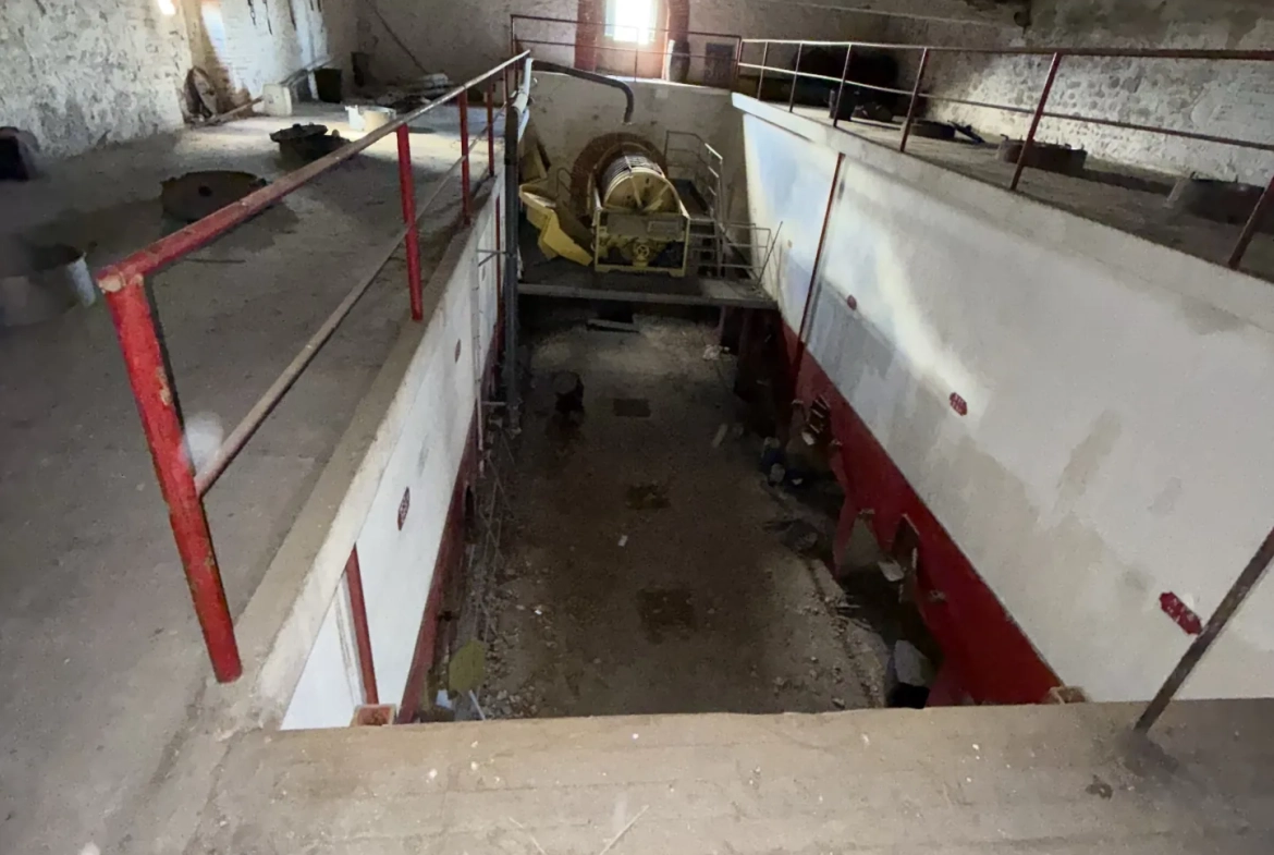 Projet de rénovation d'une cave de 500m² à Saint Jean-Lasseille avec grand potentiel 