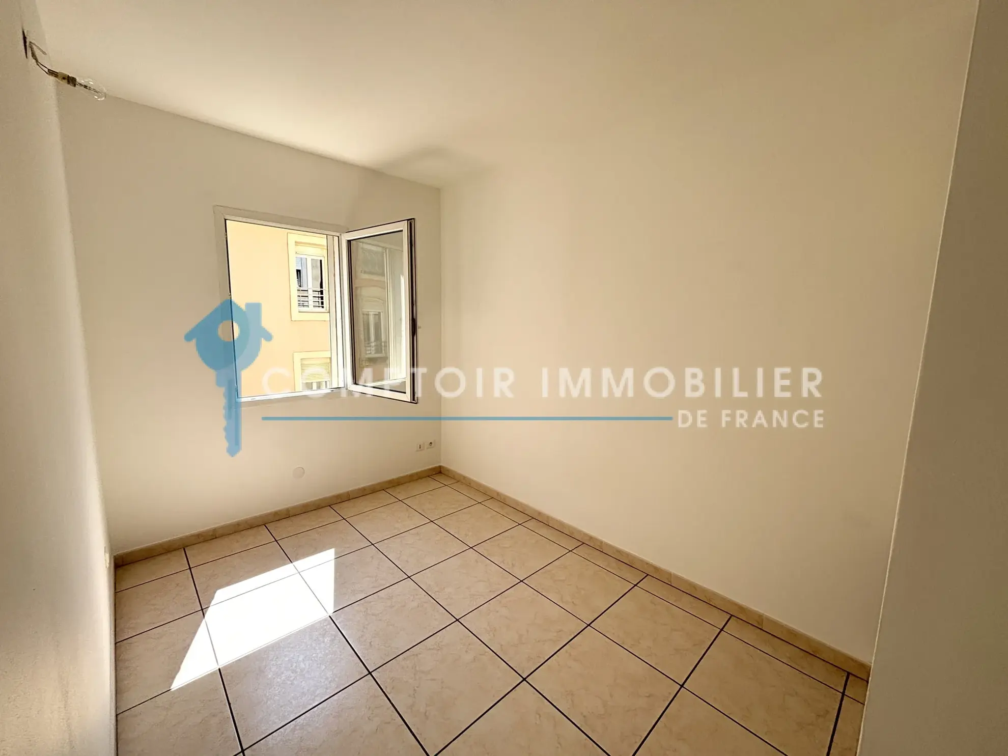 Appartement T4 avec terrasse et garage à Saint Aunès (34130) 
