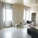 Maison locative avec deux appartements à Tocane St Apre - Idéal investisseur