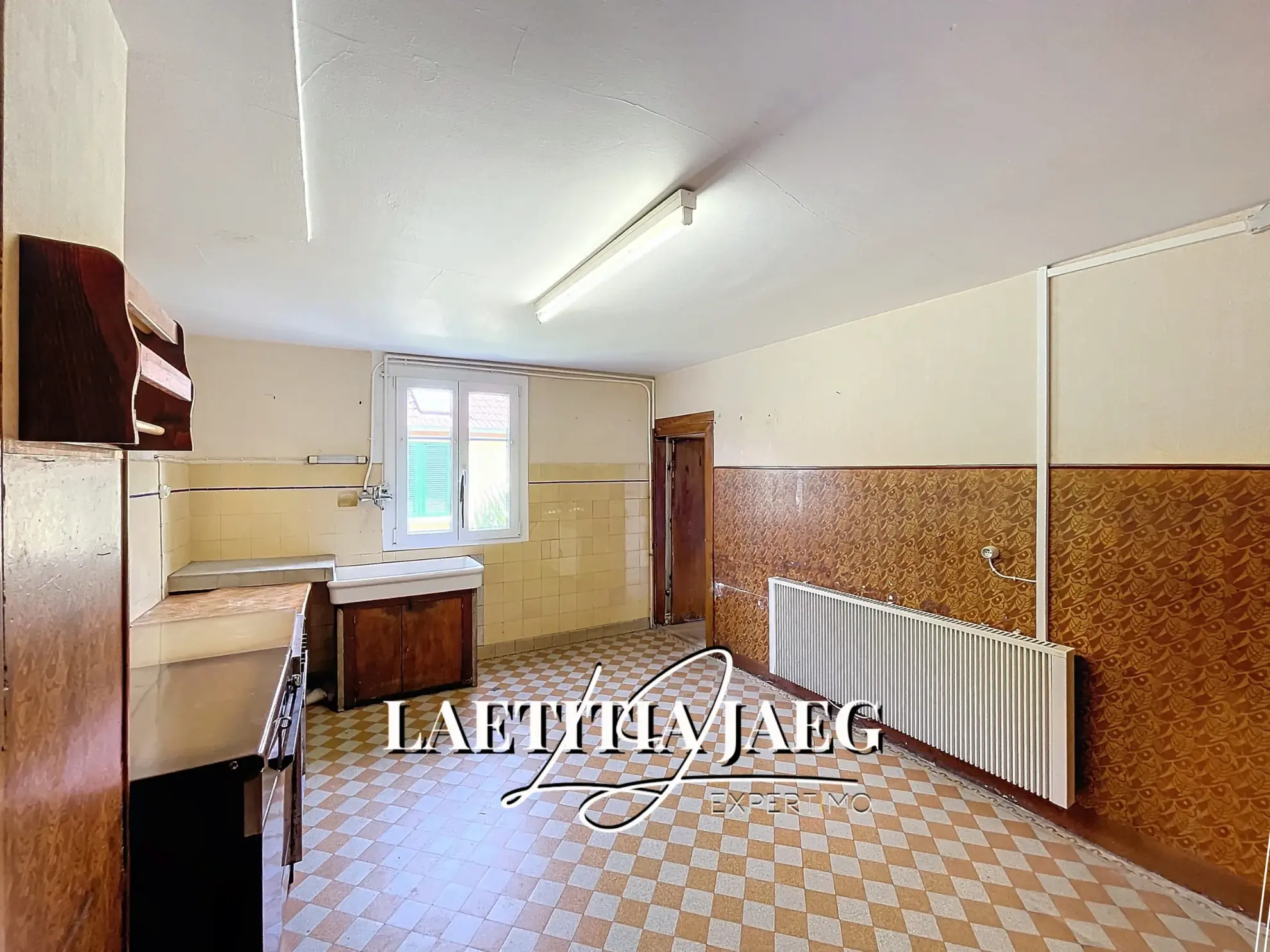 Ensemble immobilier à fort potentiel à Boofzheim, 200 m² avec dépendances et terrain à aménager 