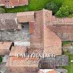 Ensemble immobilier à fort potentiel à Boofzheim, 200 m² avec dépendances et terrain à aménager