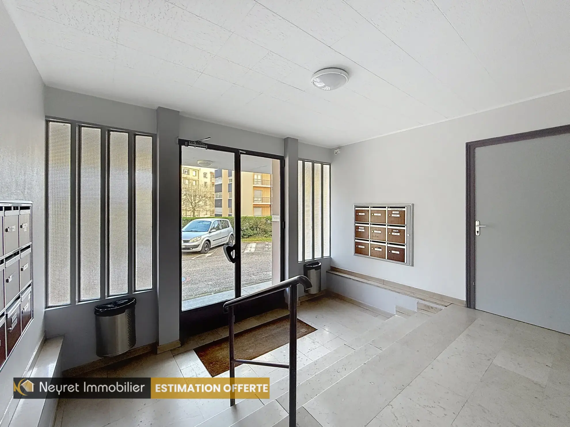Appartement T3 à Saint-Étienne avec balcon, vue dégagée, parking collectif – Bel Air 