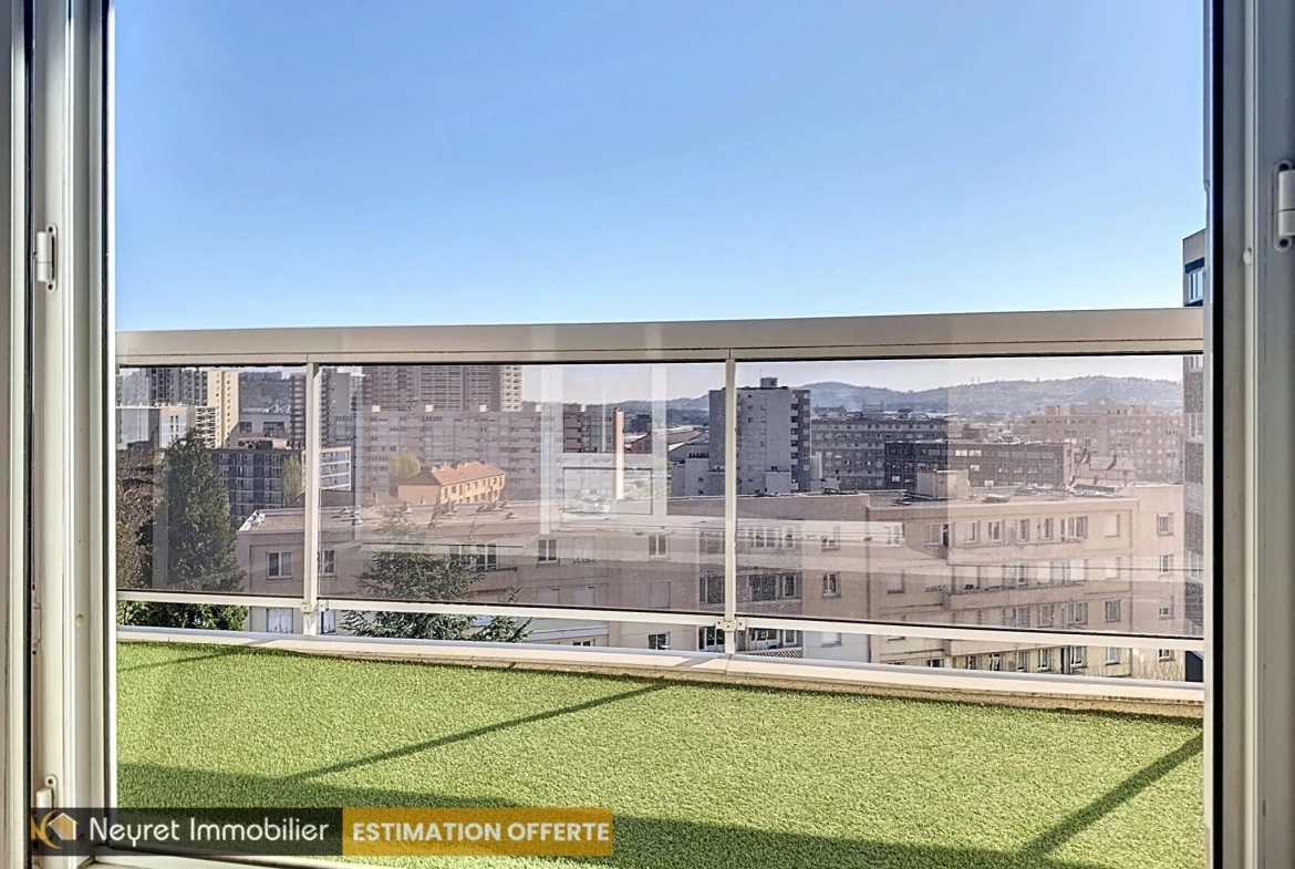 Appartement T3 à Saint-Étienne avec balcon, vue dégagée, parking collectif – Bel Air 