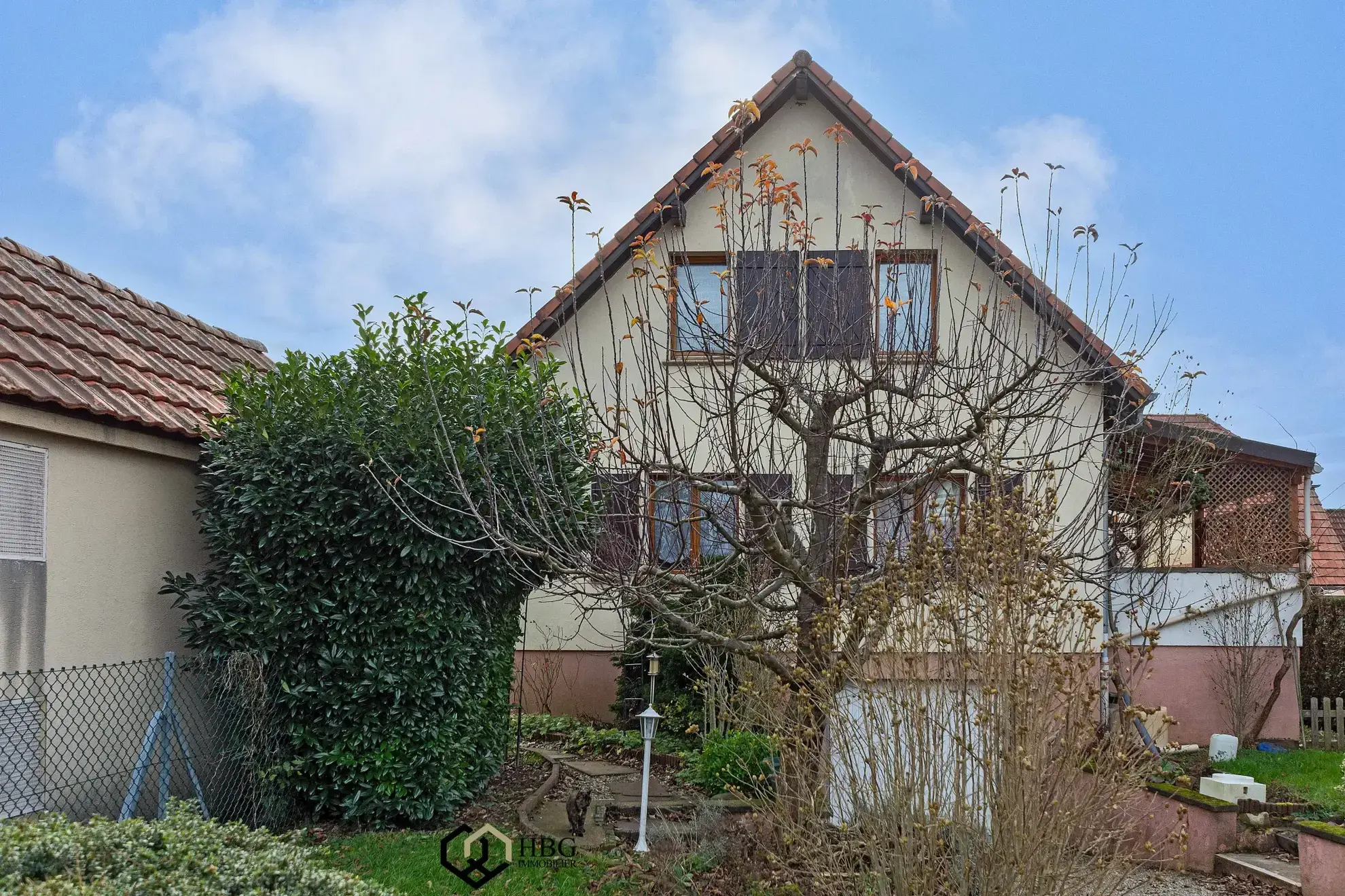 Maison 5 pièces à vendre à Betschdorf, idéale pour famille, avec terrasse et garage 