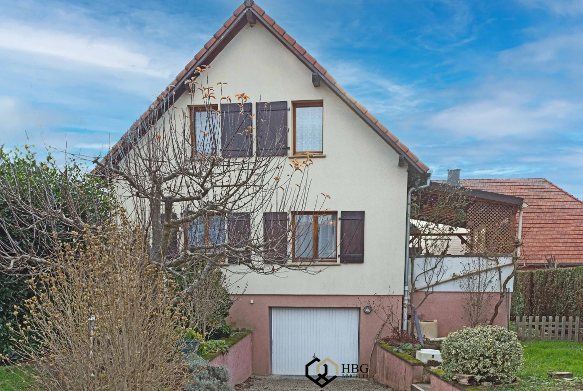 Maison 5 pièces à vendre à Betschdorf, idéale pour famille, avec terrasse et garage 