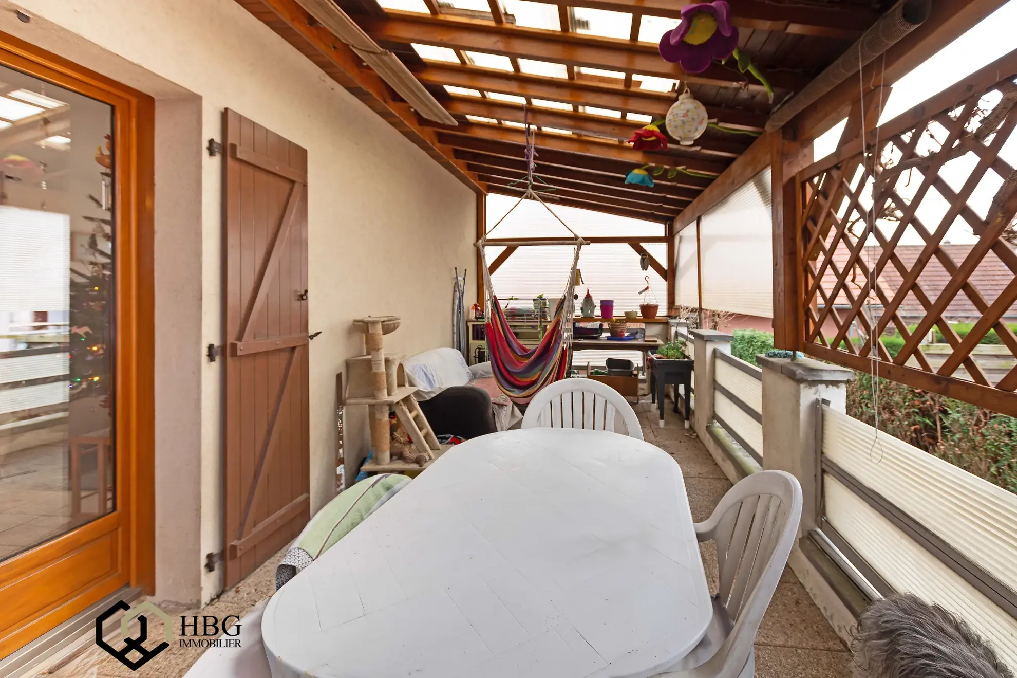 Maison 5 pièces à vendre à Betschdorf, idéale pour famille, avec terrasse et garage 