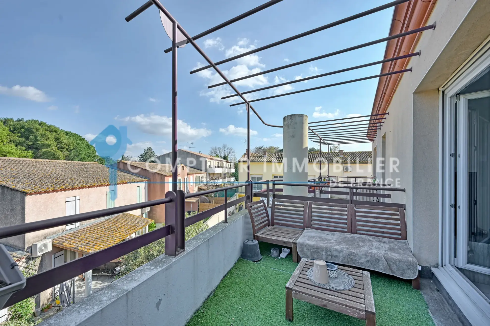 Appartement T2 avec terrasse et parking à Aubord - Exclu 