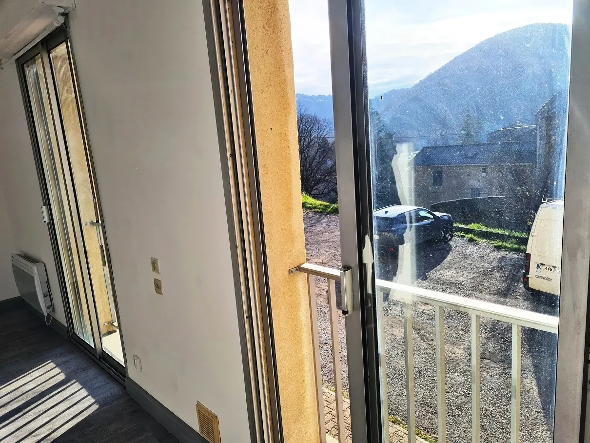 Joli studio 21 m² avec vue montagne à Cendras, idéal investissement locatif 
